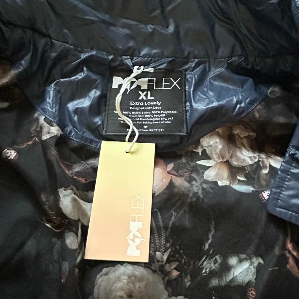 POPFLEX Pearl Peplum Puffer Jacket. New with Tags. Originally $220.00 - Picture 13 of 14